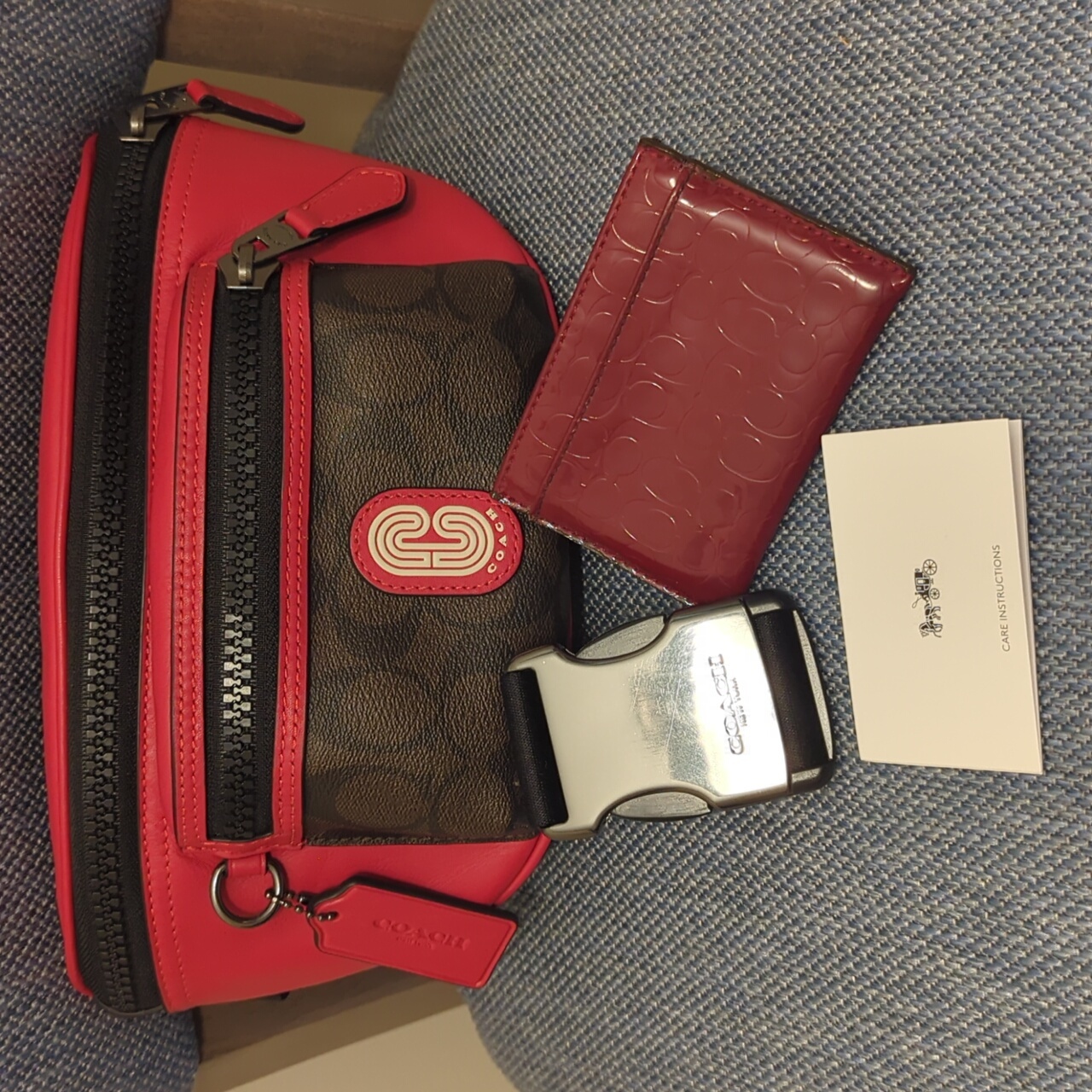 Coach Westway Belt Bag Signature Print